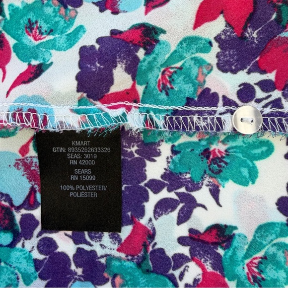 Attention Multi-Color Floral Pintuck Front Flutter Sleeve Blouse ~ Women’s XXL - Picture 9 of 10